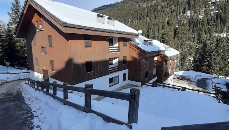 Condominio Isola